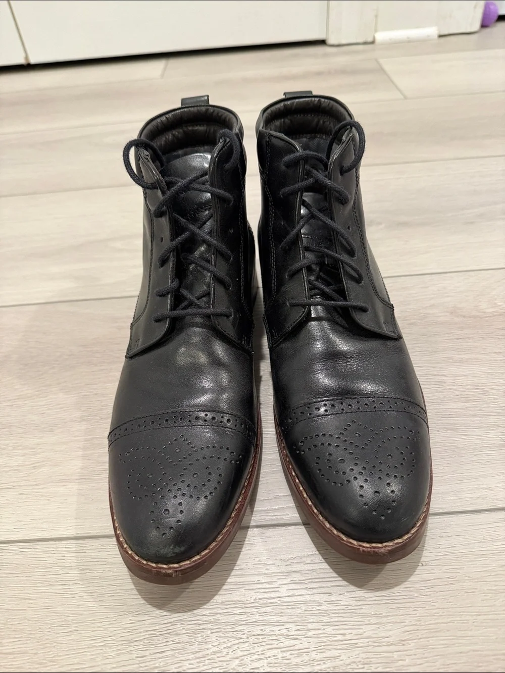 Men's Black Leather Chukka Boots with Brogue Cap-Toe